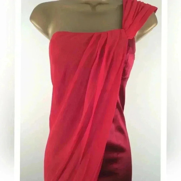 Karen Millen Layered Silk One Shoulder Pencil Dress in tonal red - Picture 2 of 6